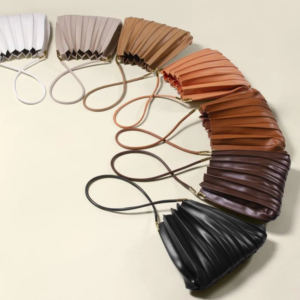 Carrie Chocolate Medium Shoulder Bag - FINAL SALE