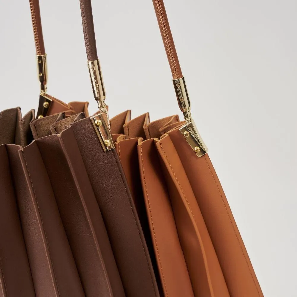 Carrie Chocolate Medium Shoulder Bag - FINAL SALE