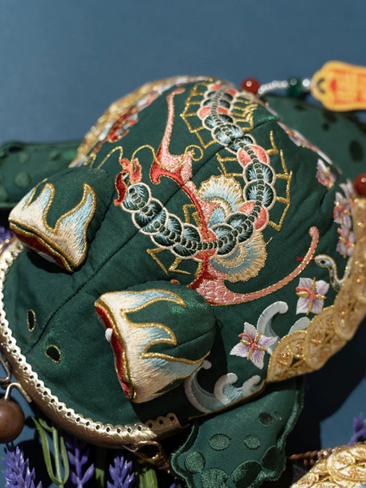 Qingwa 青蛙 Froggy Embroidered Mini Purse